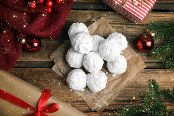 Greek Christmas Cookies / Kourabiedes